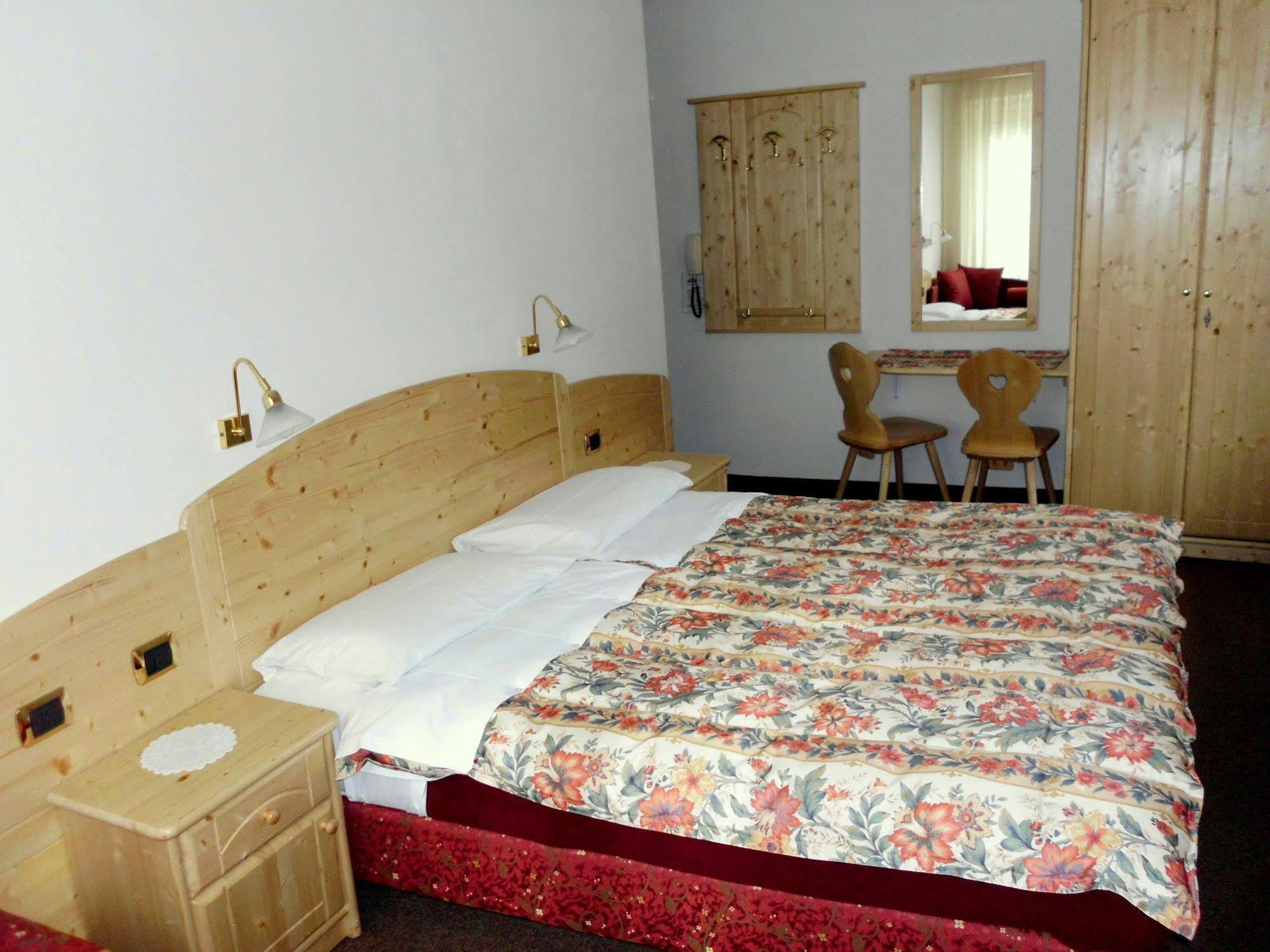 Albergo Trentino Moena Esterno foto