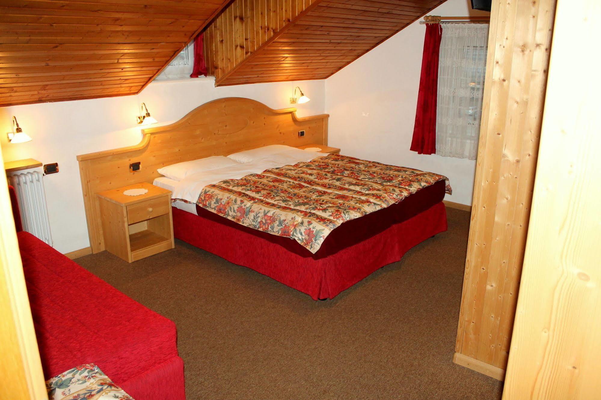 Albergo Trentino Moena Esterno foto