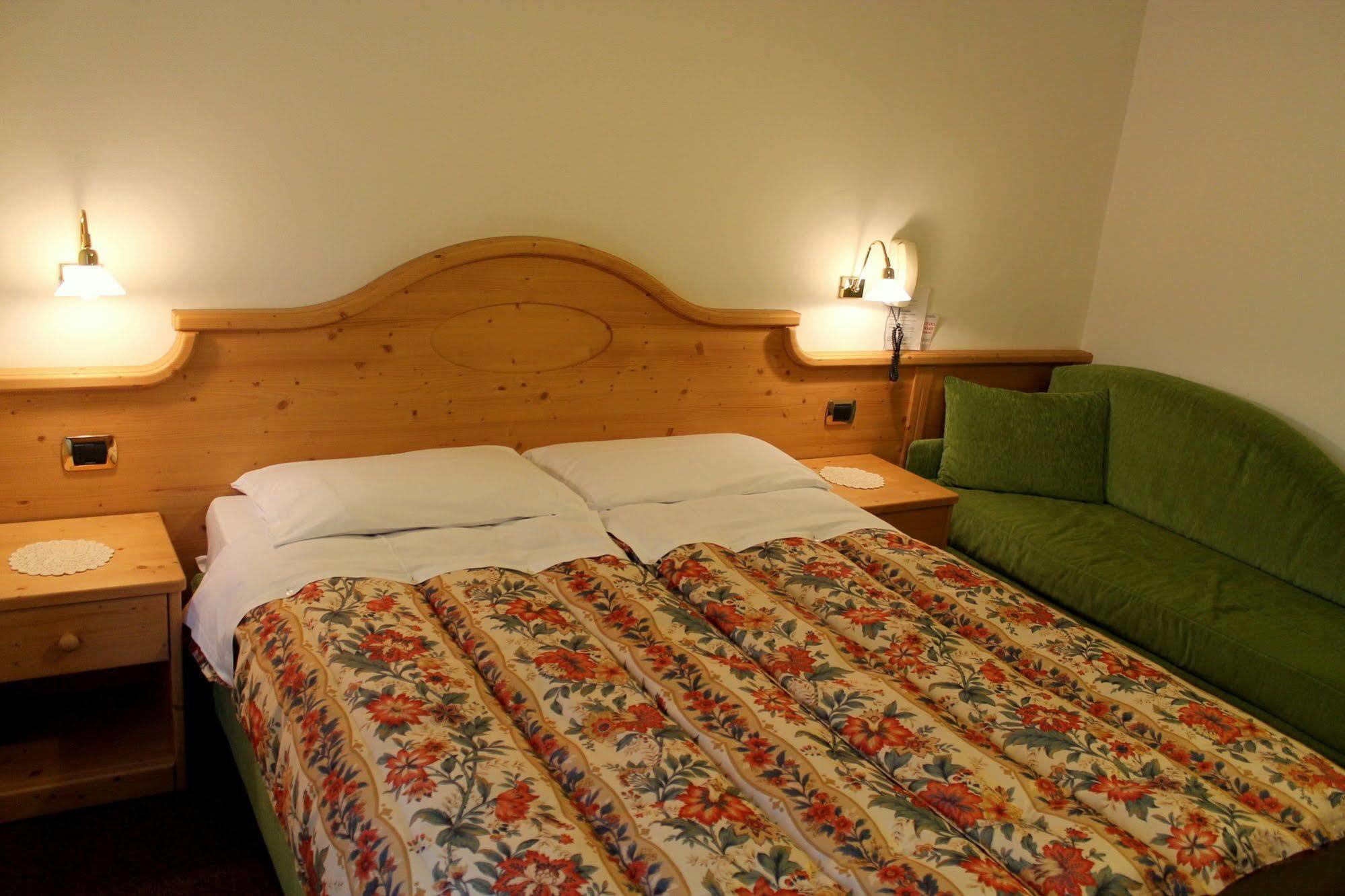 Albergo Trentino Moena Esterno foto